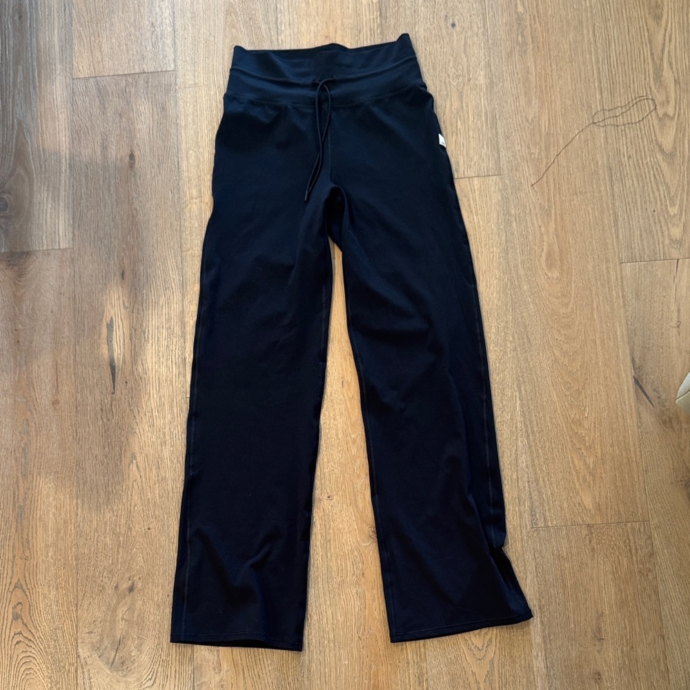 Vuori Black Women's Leggings